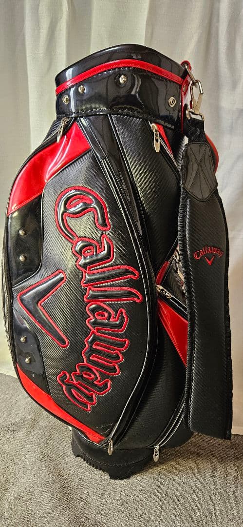 Callaway ゴルフバッグ 黒/赤 5分割　フード有クラブカバーサービス付き