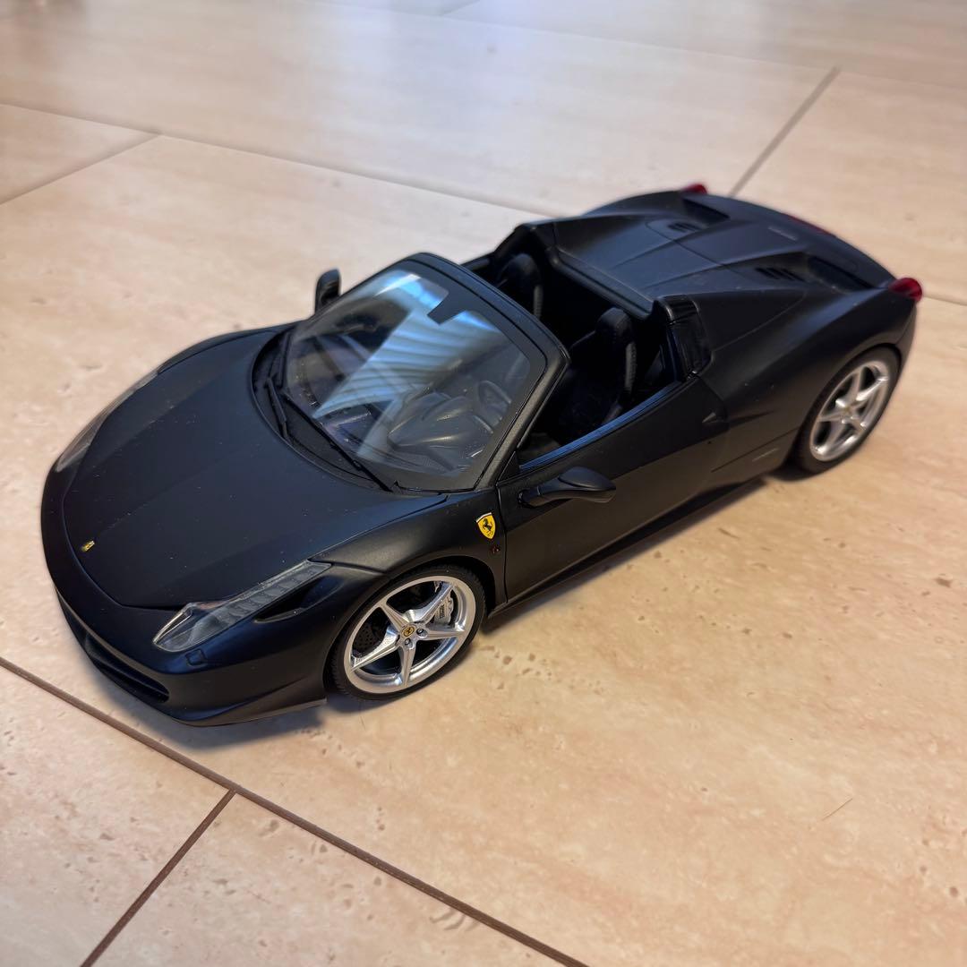 Ferrari 458 Spider ブラック 1/18