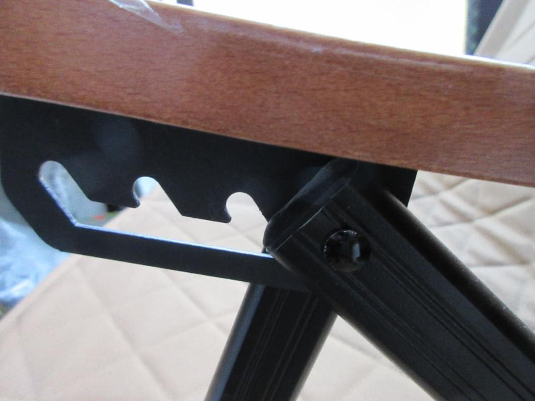 Hilander 　クライマックスローチェア　キャメル色