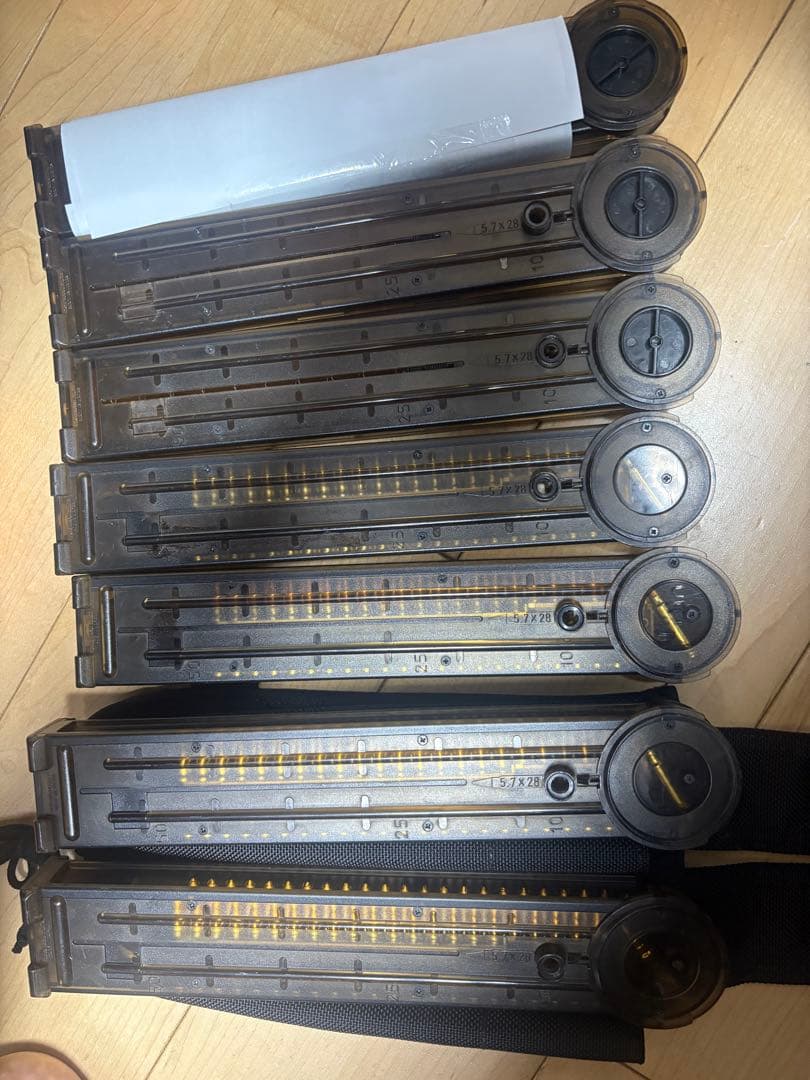 東京マルイ　P90