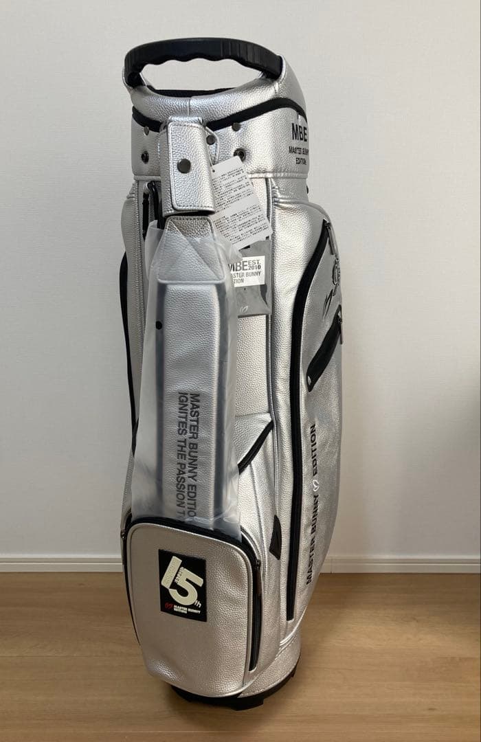 新品 パーリーゲイツ マスターバニー 【原プロアイコン】キャディバッグ 銀 限定