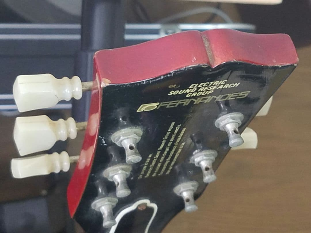 Fernandes 石ロゴ期 レスポールタイプ エレキギター