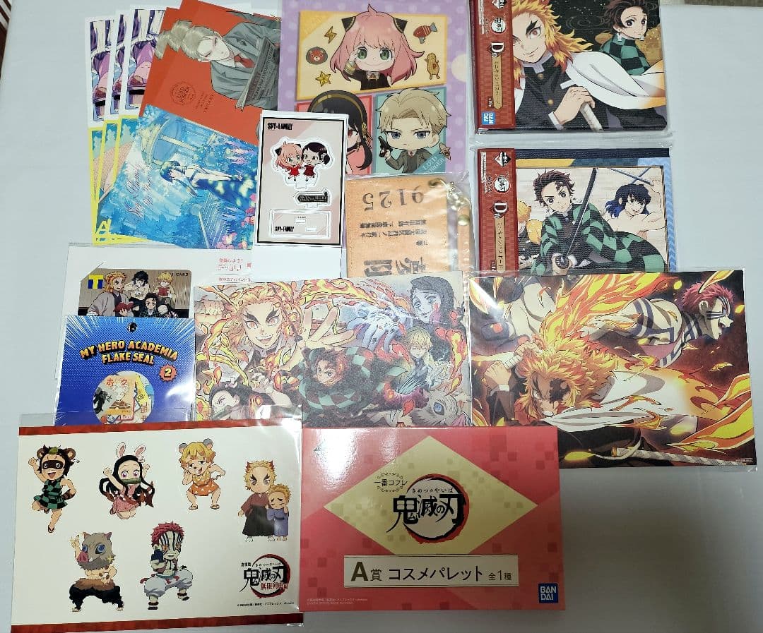 アニメグッズ大量セット 550点以上 100サイズ