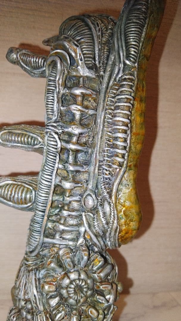 石粉粘土で作った有機的彫刻 オブジェ