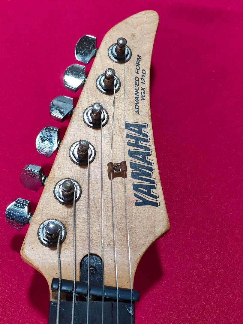 本日 出品終了Yamaha YGX121D メタリックブルー エレキギター