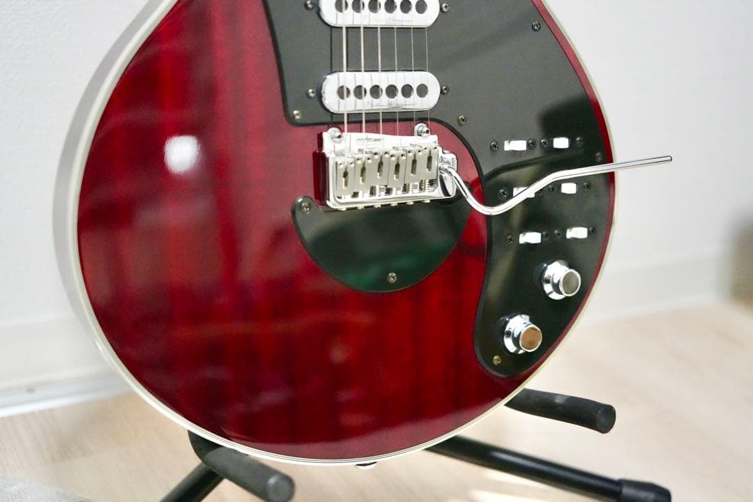 Brian May guitars製RED SPECIAL 純正ギグケース付き