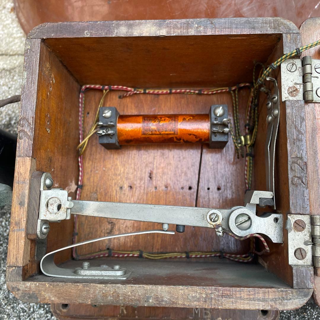 A 国鉄廃品 鉄道廃品 デルビル磁石式壁掛電話機　レトロ壁掛け電話機　国鉄電話機