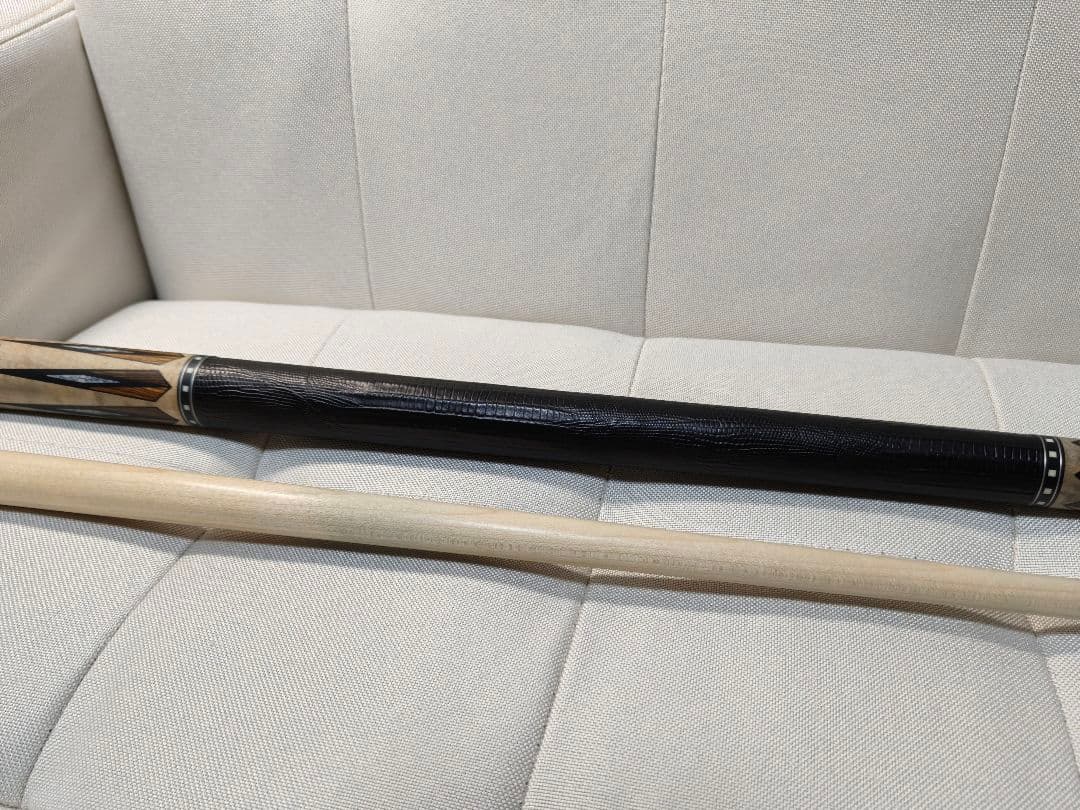 美品 Lucasi Custom LZC57 ハイエンド ビリヤードキュー 6剣