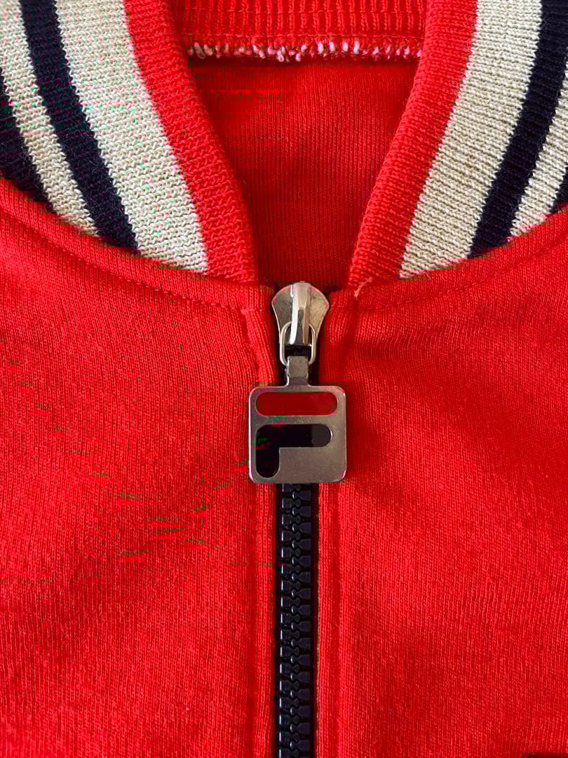 カズちん FILA ジップアップジャケット レッド/アイボリー