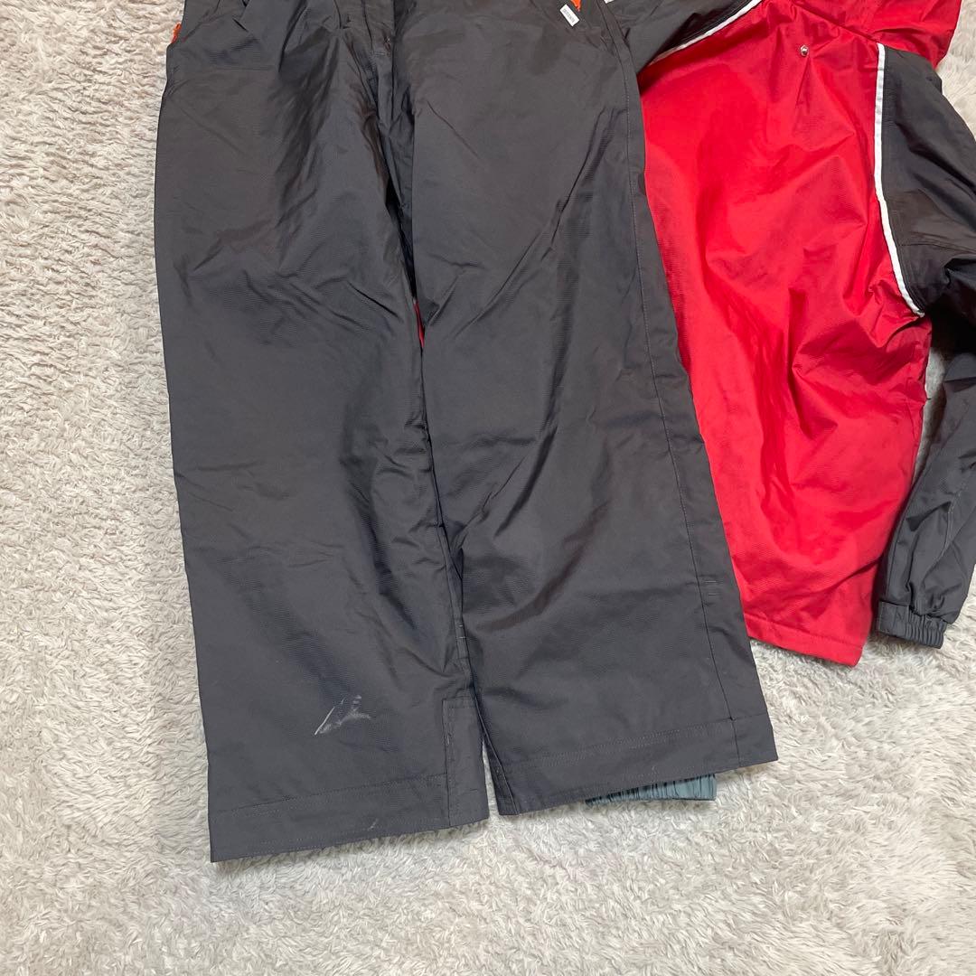 一回使用　耐水圧10k デサント　キッズ150 スノーボードウェア