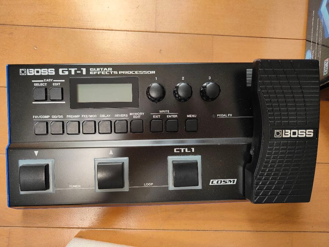BOSS GT-1 ギターエフェクター　電源アダプター付
