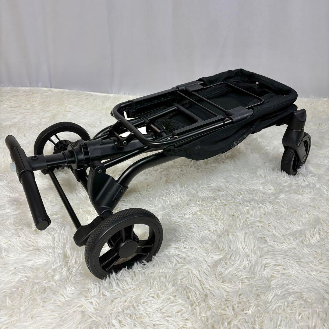 『使用2回』エアバギーAirbuggy Wiz Xペットカート　トゥルーブラック