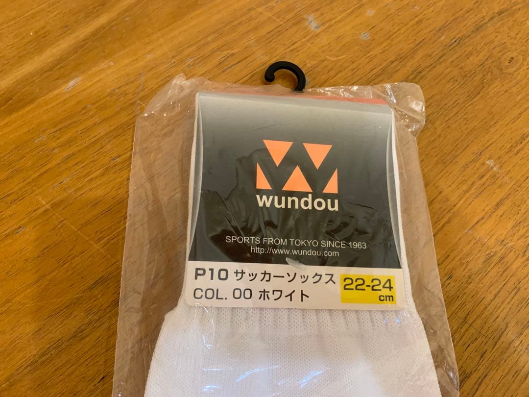 G0723-13★未使用wundouサッカー　ソックス　Tシャツ　パンツまとめて