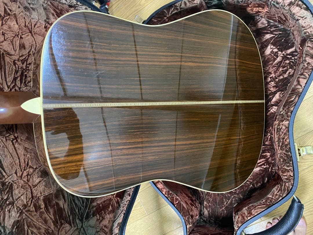 ギター Martin HD28V