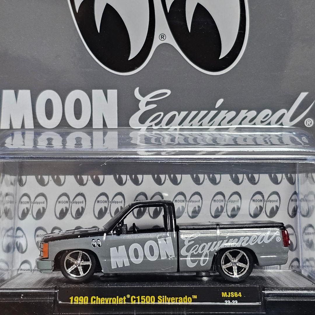 M2マシーン　ムーンアイズ　シボレー　C1500 　1/64　新品未開封