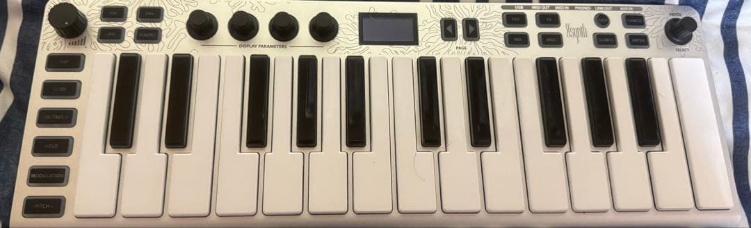 【美品・ワンオーナー】ESI Xsynth/動作良好・禁煙環境保管・付属品完備