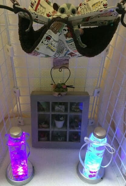 モモンガハウス(パンダ読書柄)ボア茶色  1900円