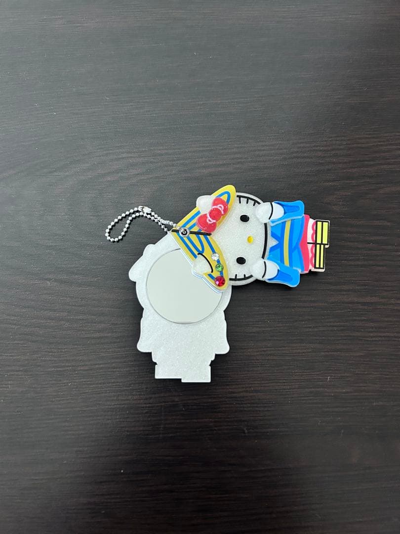 ハローキティ　2015　USJ　ジョーズ　キーホルダー　鏡　徳島お菓子ストラップ