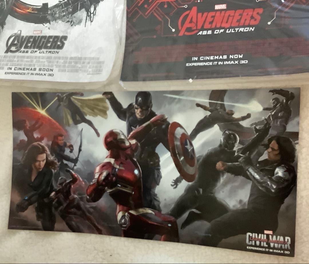 アベンジャーズ シビルウォー　ポスター