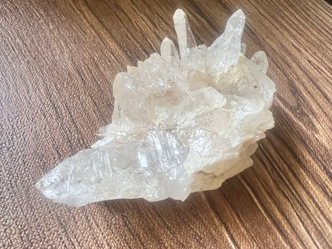 龍脈の精髄 国産エレスチャルクォーツ抜群の透明度AAA 宝石質