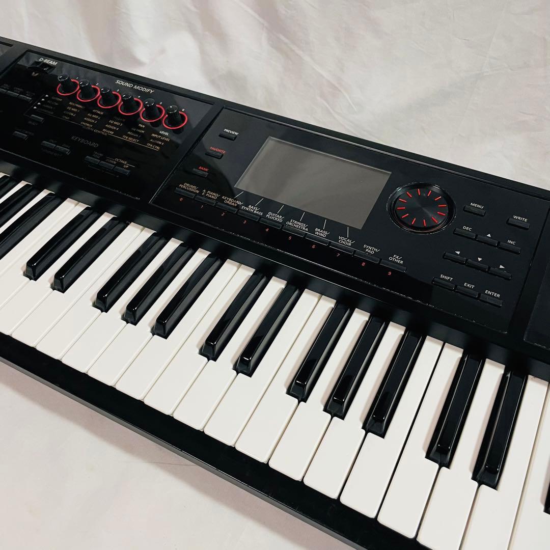 Roland FA-06 ローランド　Music Workstation