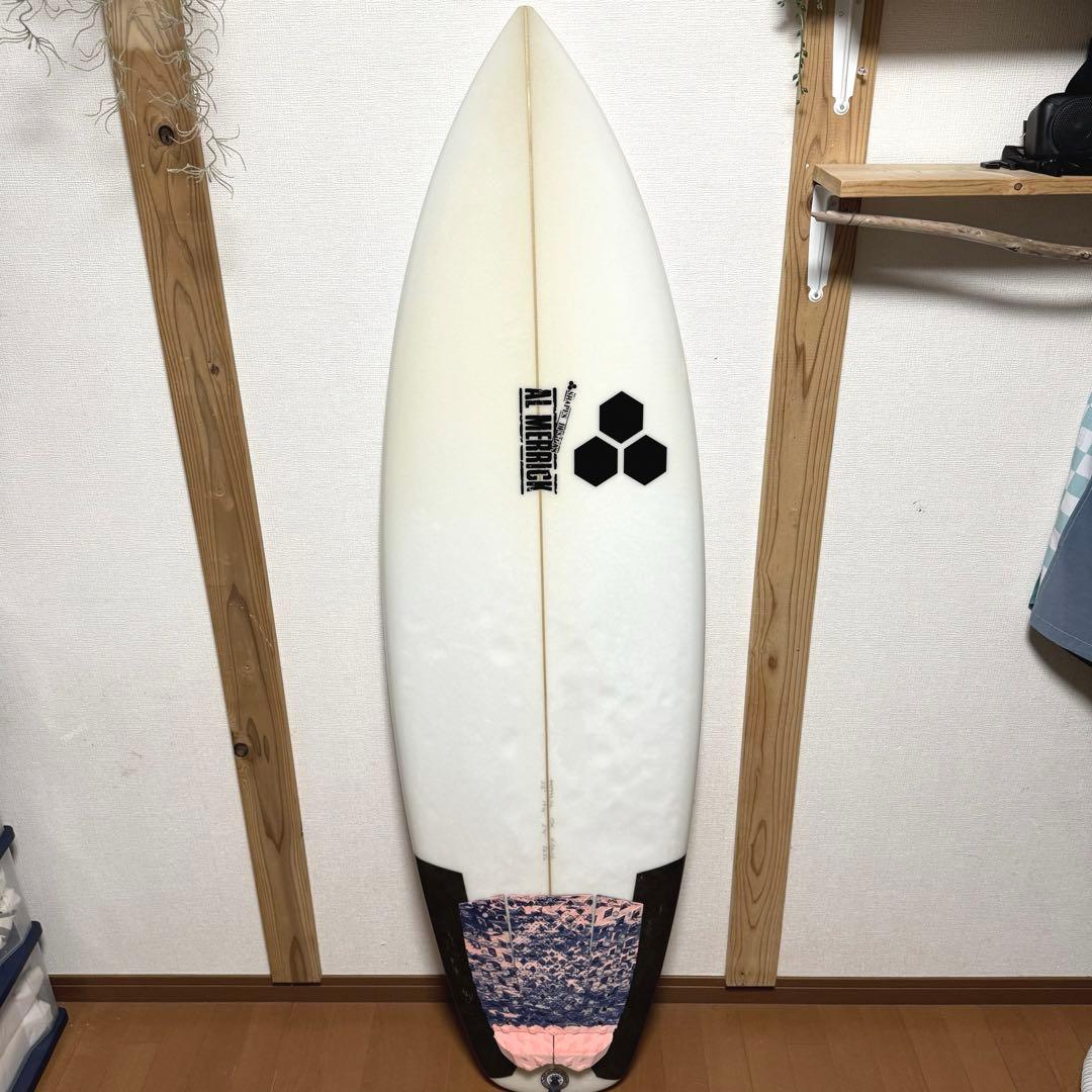 極美品　サーフボード　アルメリック　NECK BEARD 5.6 26.5L