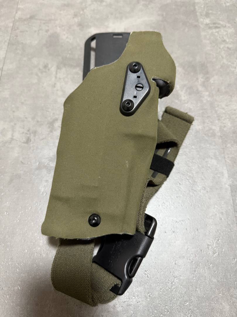 東京マルイ　GLOCK17 gen3 マガジン2本付き