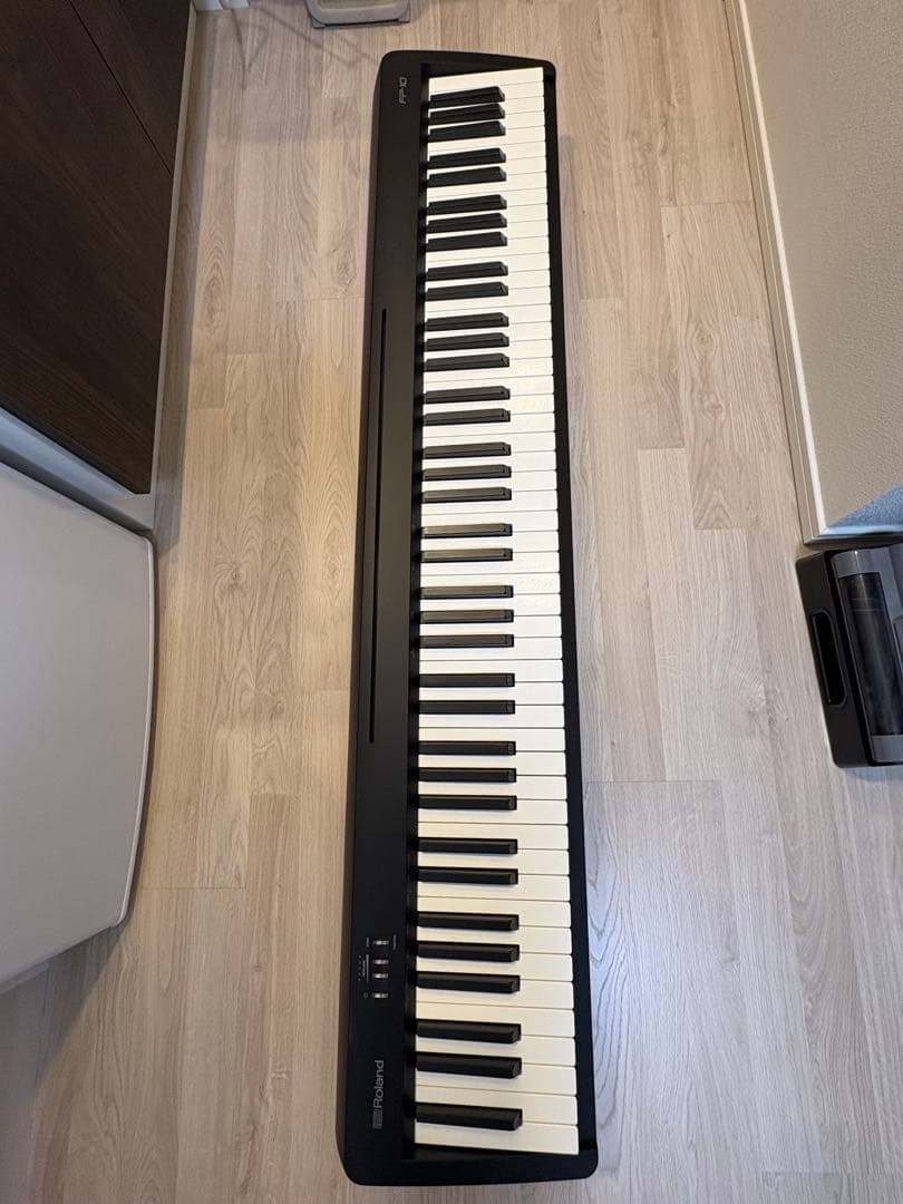 Roland 88鍵電子ピアノ
