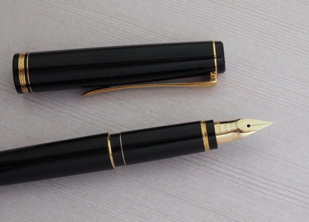 PILOT 万年筆 Elabo エラボー 初期型 漆ペン芯 SM