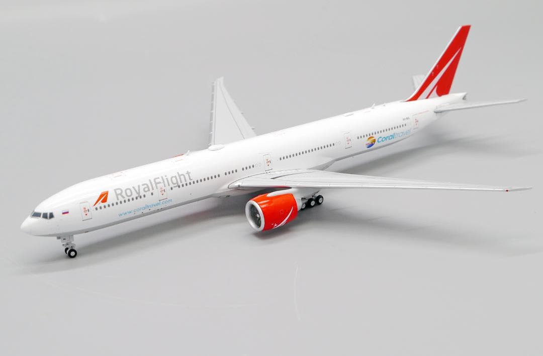 ロイヤルフライト 777-300ER VQ-BGL 1/400