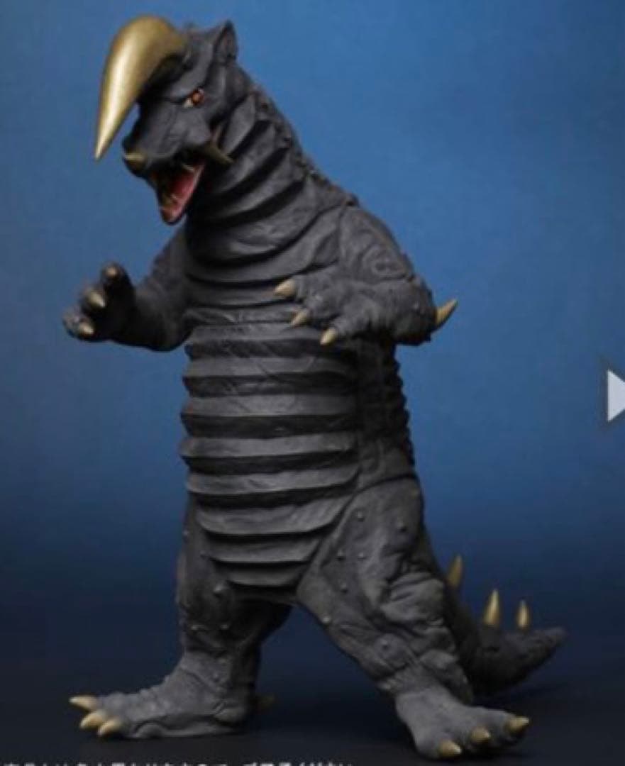 大怪獣シリーズ　ナックル星人&ブラックキング　激闘カラーVer.