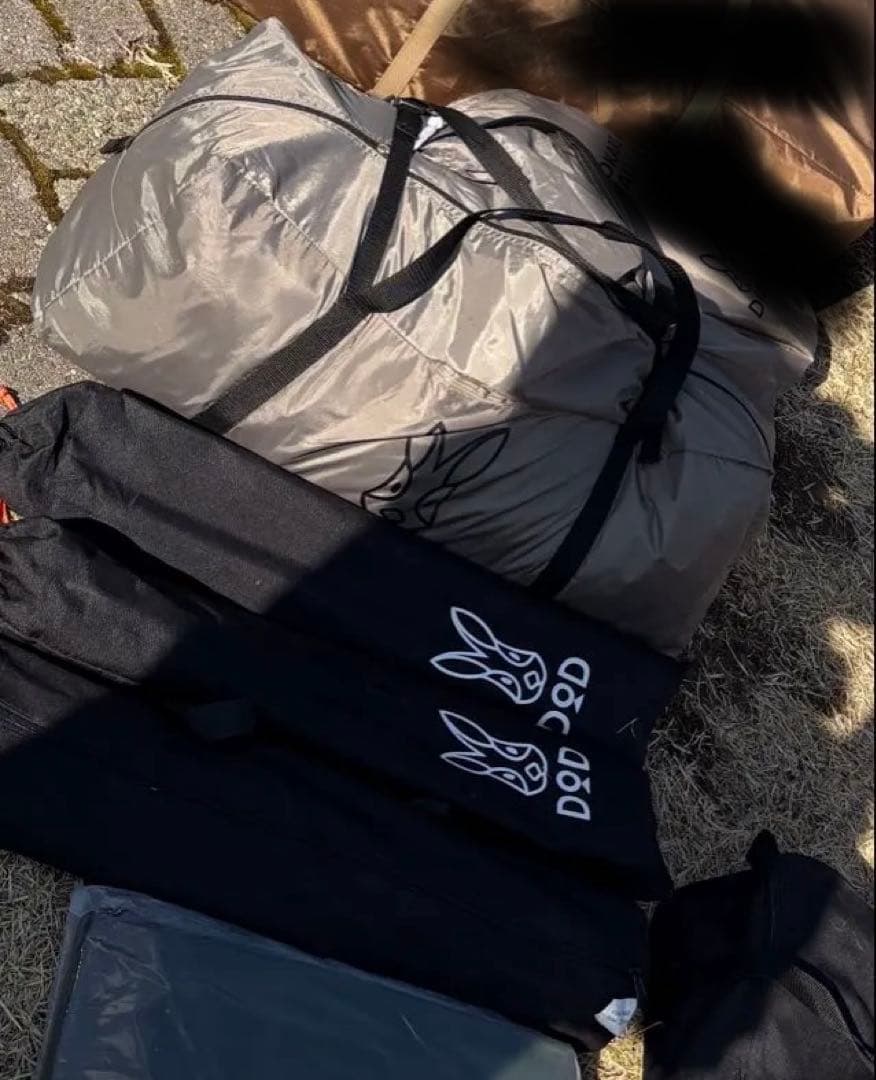 ①DOD ヤドカリテント　グランドシート　ポール4本　中古セット