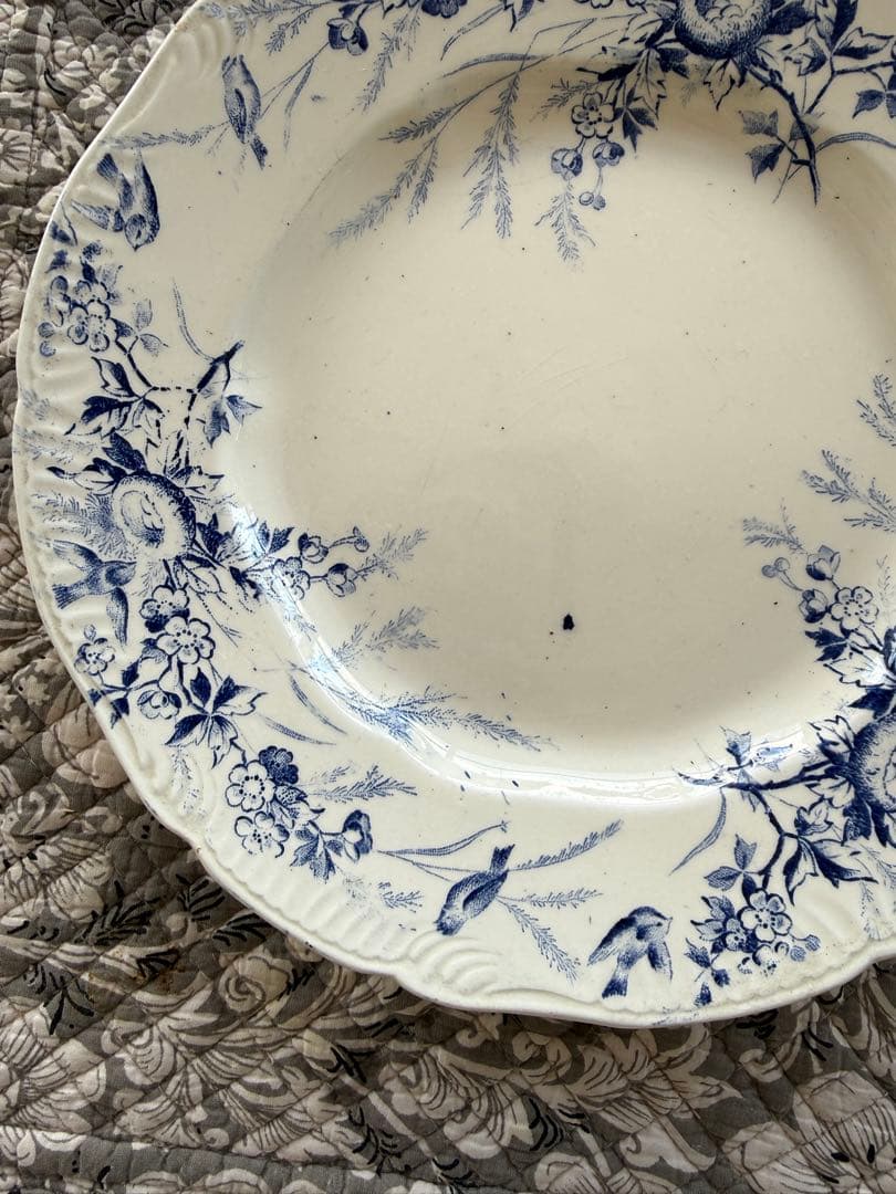 フランスアンティーククレイユモントローlinotteブルーレリーフプレート.b