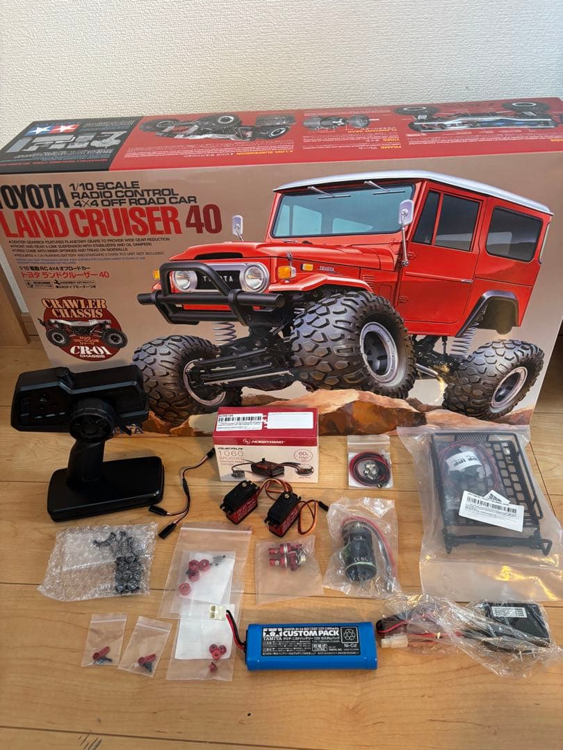 【新品！4WS！OP多数！】タミヤ CR-01 ランドクルーザー40 フルセット