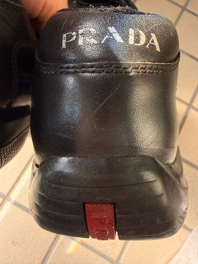 PRADA運動靴