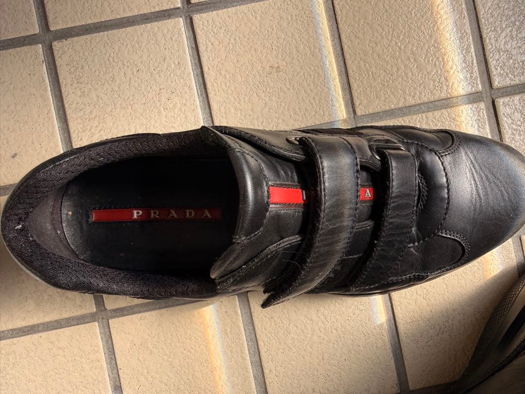 PRADA運動靴