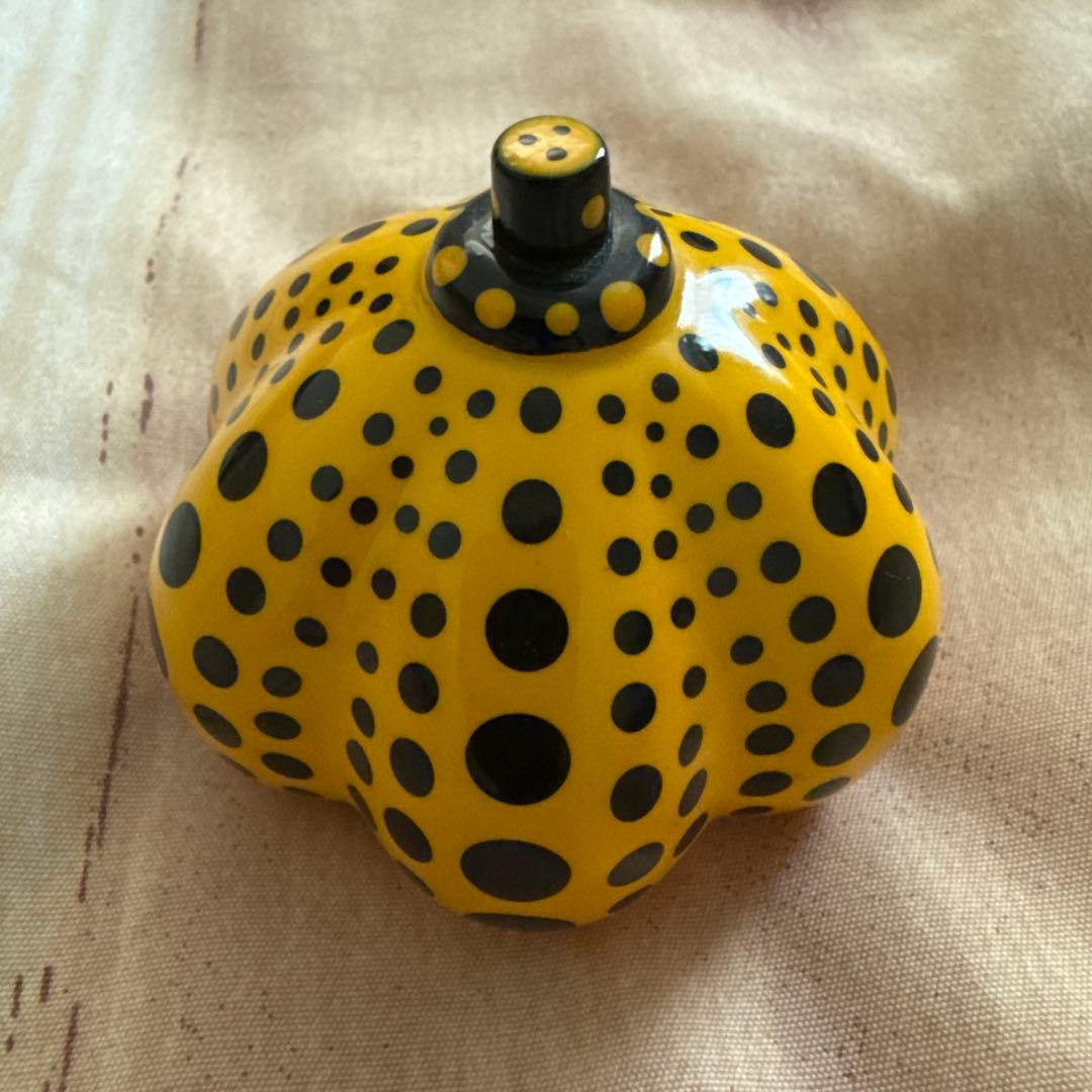 草間彌生代表作「カボチャ」のオブジェ