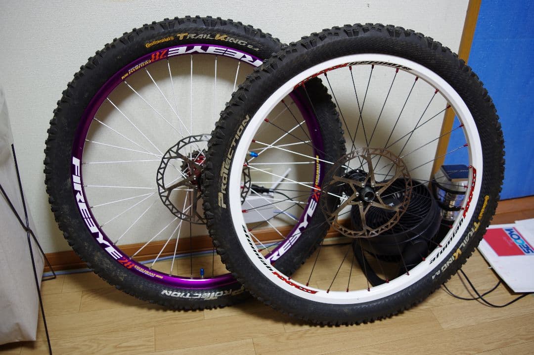 26インチMTBホイールタイヤ&ディスク&スプロケット付