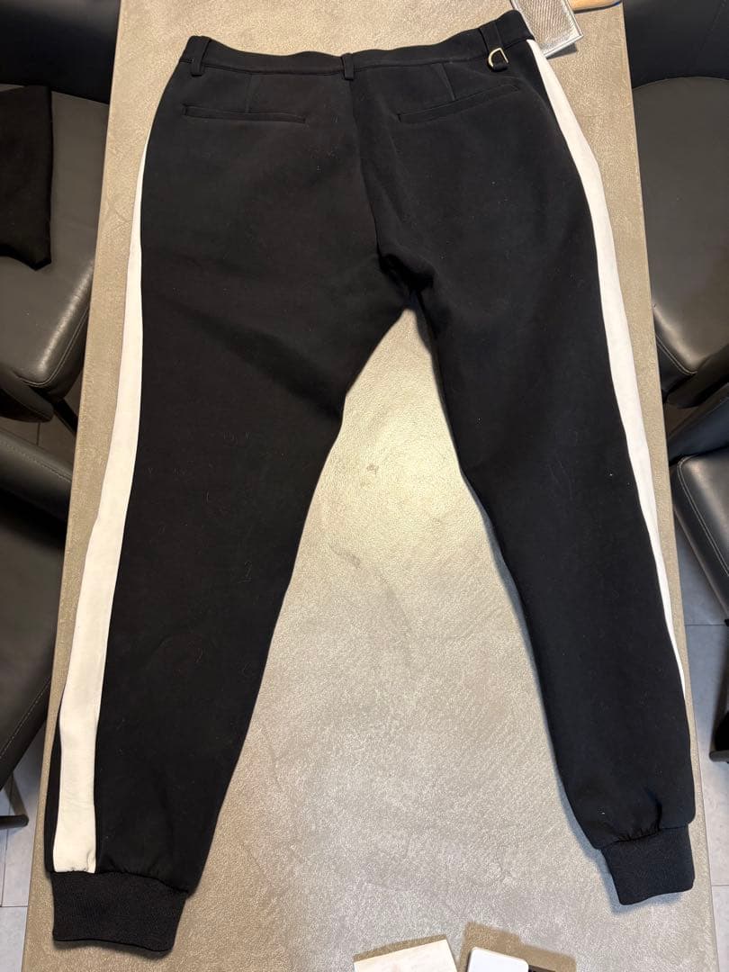 V TWELVE LUX ジャケットとパンツセット