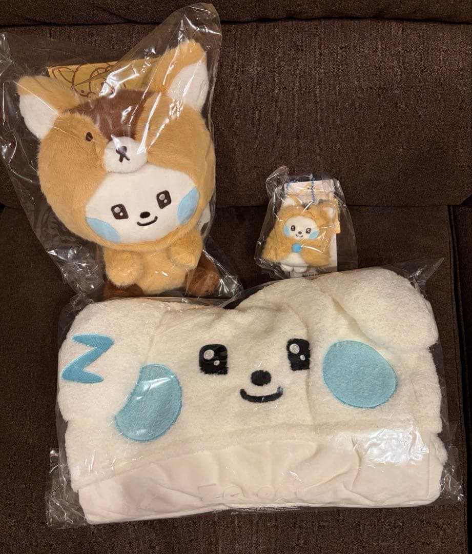 Zeroni キムギュビン ギュニニ ぬいぐるみ ブランケット キーホルダー3点