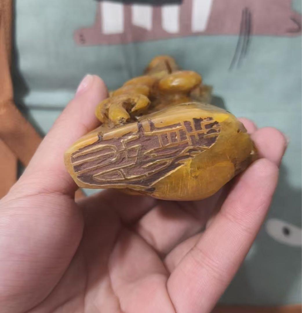 中国古美術・珍蔵木箱付蝉印章・古寿山石・印章・印鉴・書道具・案頭・置物・文房具