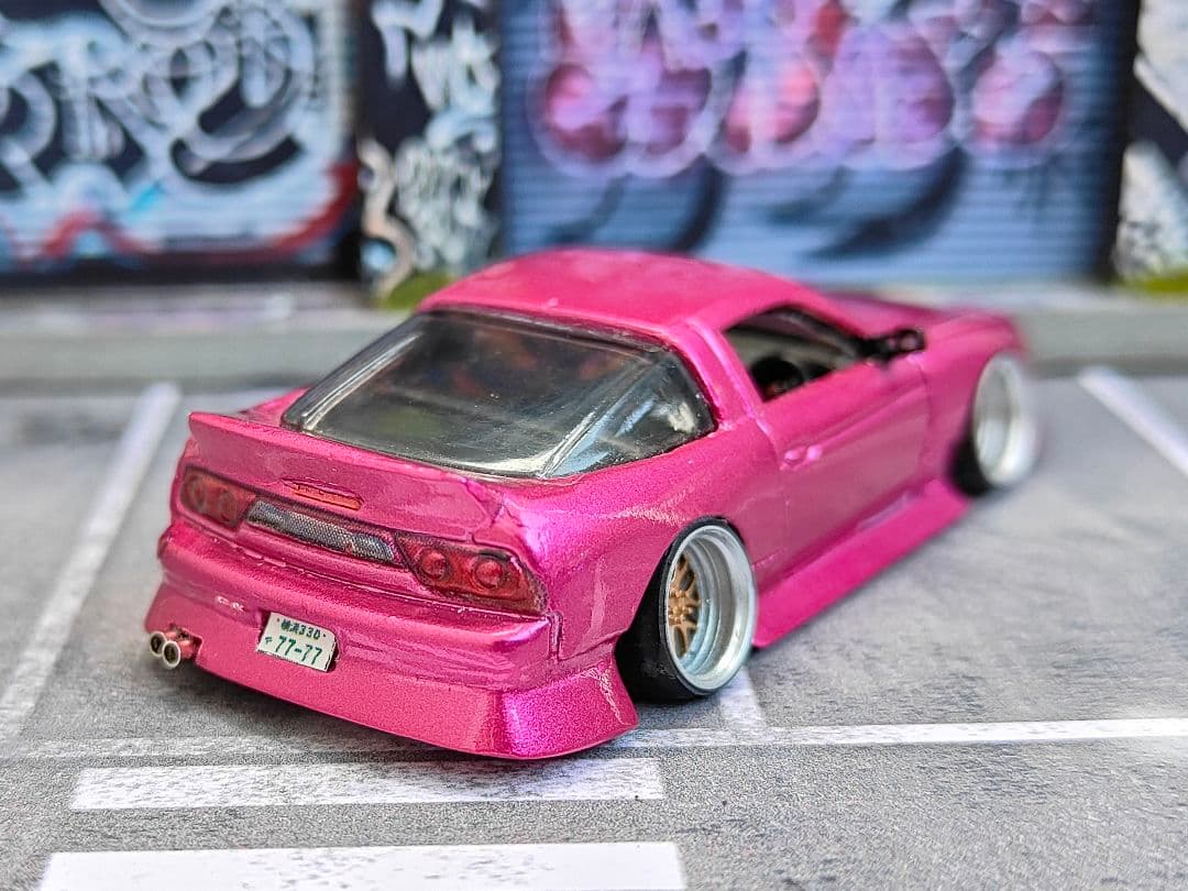 ホットウィールカスタム 日産 180sx フルエアロ キャンディー色トミカ改造