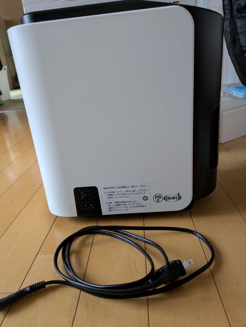 家庭用　酸素発生器　音声日本語　美品