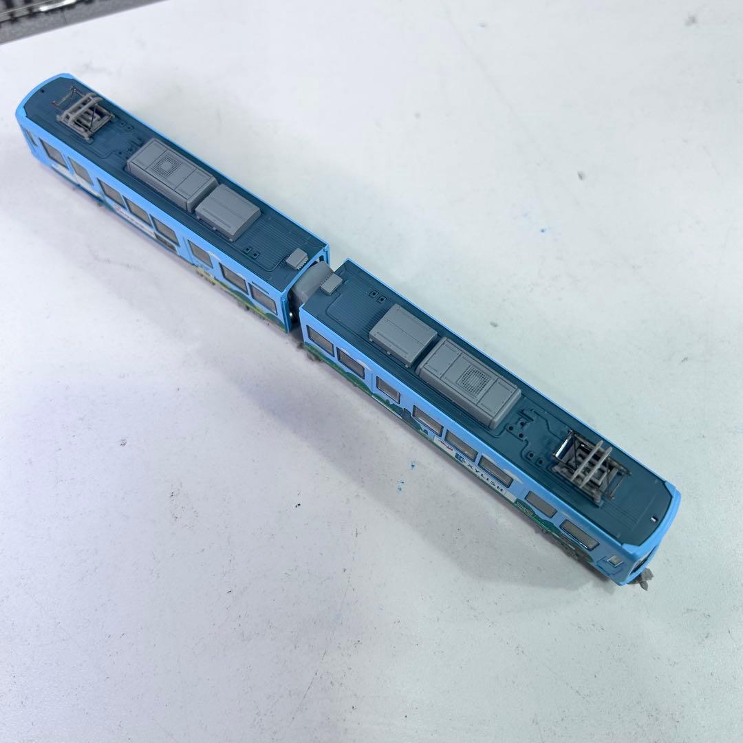 MM012【未使用未走行品】モデモ 江ノ島電鉄2000形　明治製菓号 江ノ電