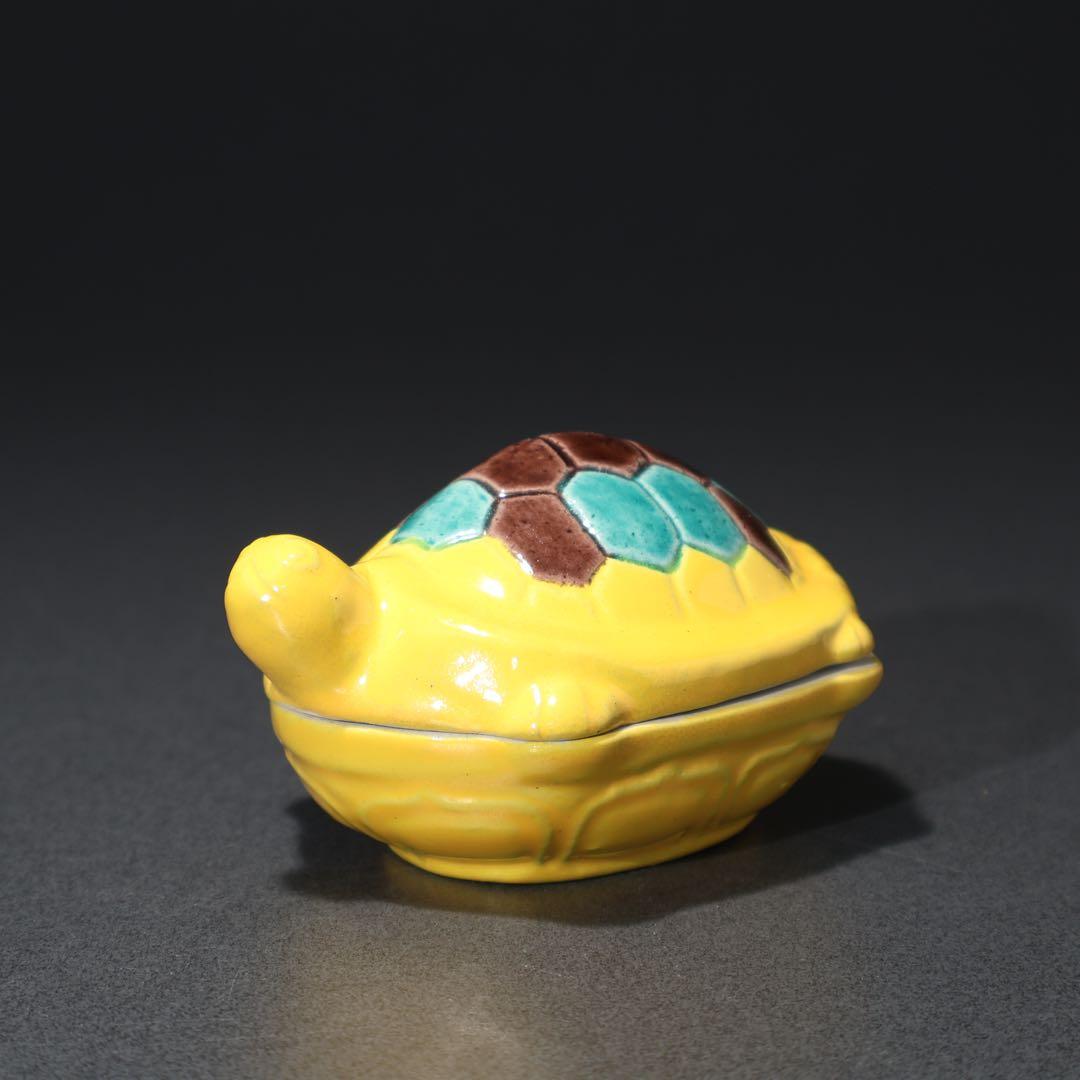 【茶道具】香合　亀　黄交趾　真清水蔵六　共箱　R1569ダN