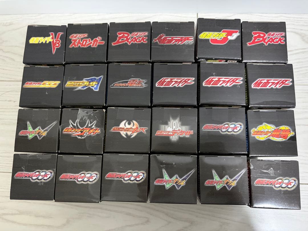 【未開封】仮面ライダー ワールドコレクタブルフィギュア24体セット