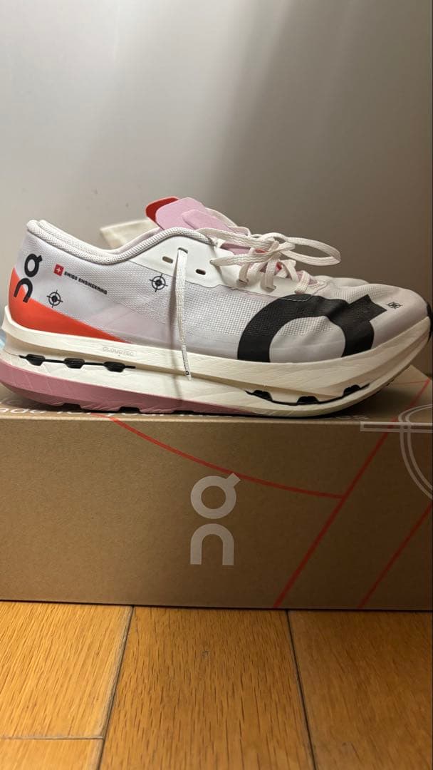 スパイク・シューズ on couldboom echo3