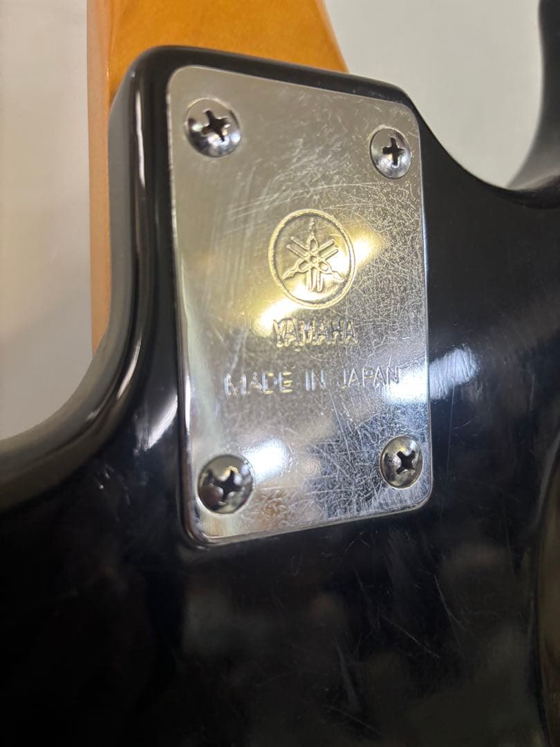 ヤマハビンテージエレクトリックベースBroadBass VI（BB-VI）