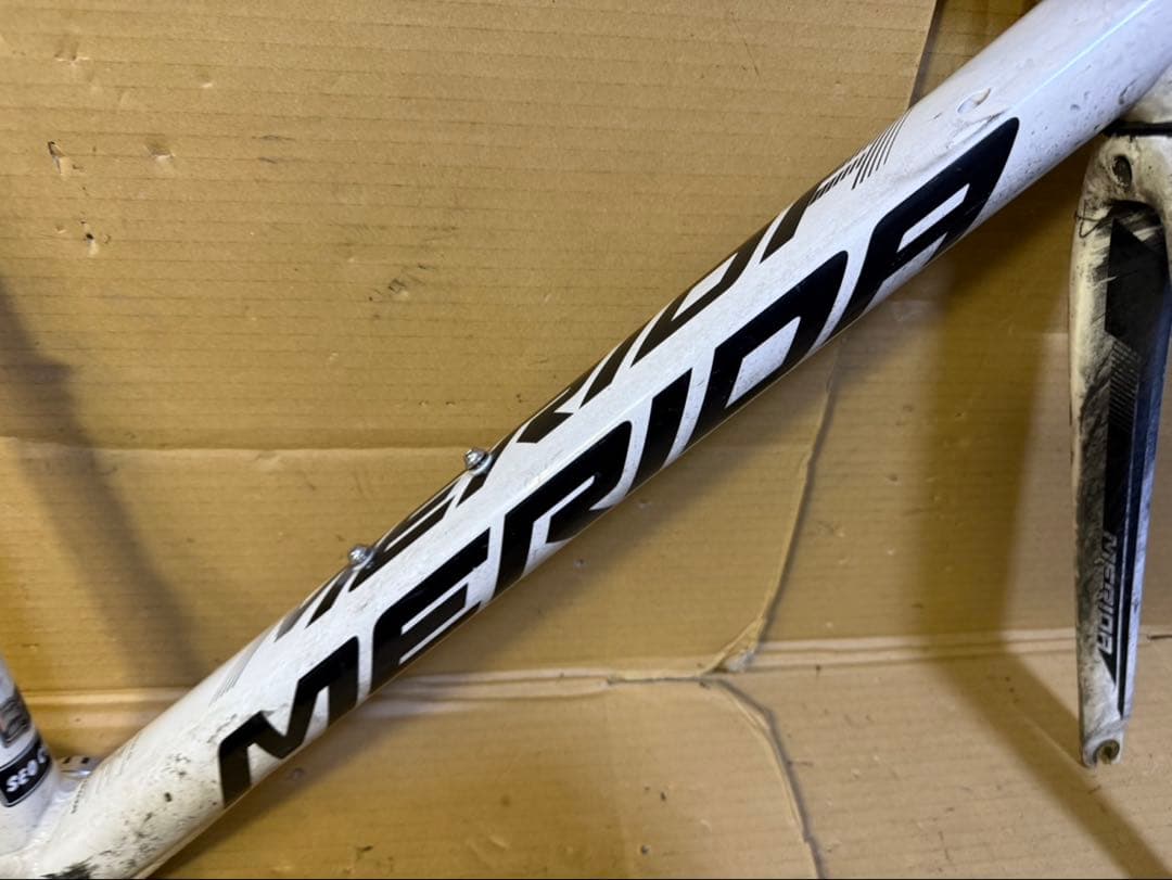 メリダ　スクルトゥーラ400 フレームセット