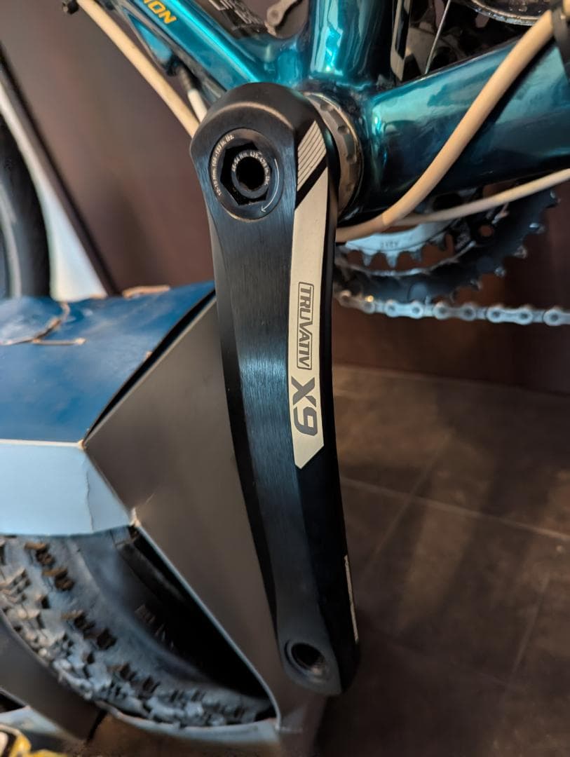 GT ZASKAR CARBON PRO マウンテンバイク 26インチ